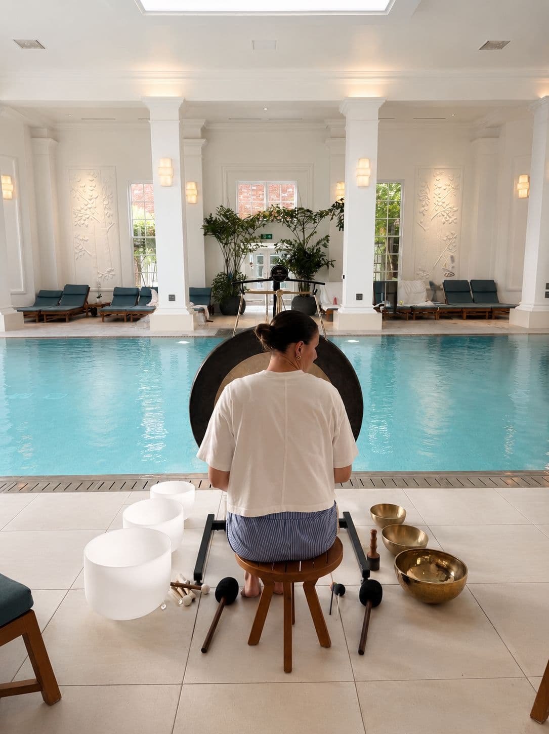 Sam performing a corporate sound bath at Chewton Glen Hotel & Spa, Hampshire